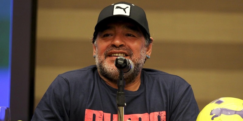 Morte Maradona, riparte il processo: sorteggiato nuovo collegio di giudici 1 Morte Maradona, riparte il processo: sorteggiato nuovo collegio di giudici