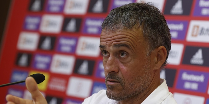 Luis Enrique, la durissima critica al Mondiale per Club: "La palla sembra un coniglio" 14 Luis Enrique, la durissima critica al Mondiale per Club: "La palla sembra un coniglio"