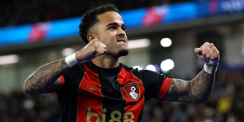 "L'ex Roma Kluivert può lasciare la Premier League: è un obiettivo del Leverkusen" 15 "L'ex Roma Kluivert può lasciare la Premier League: è un obiettivo del Leverkusen"