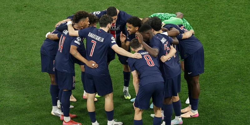 Psg, quando il calcio diventa perfezione: tutti i cardini tattici 16 Psg, quando il calcio diventa perfezione: tutti i cardini tattici