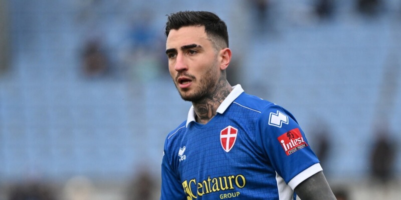 Livorno su Asencio, Nocerino al Campobasso. Triestina, volata a tre 1 Livorno su Asencio, Nocerino al Campobasso. Triestina, volata a tre