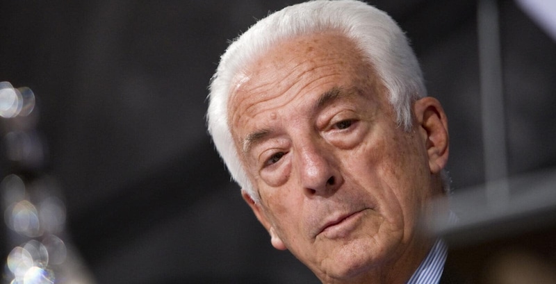 Juve in lutto: è morto Franzo Grande Stevens, collaboratore di Gianni Agnelli ed ex presidente 14 Juve in lutto: è morto Franzo Grande Stevens, collaboratore di Gianni Agnelli ed ex presidente