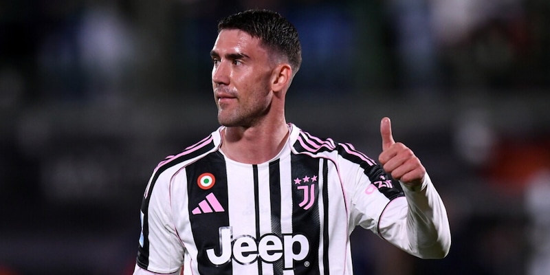 Vlahovic, la certezza Juve è un'occasione Milan: l'accordo si può trovare così 33 Vlahovic, la certezza Juve è un'occasione Milan: l'accordo si può trovare così