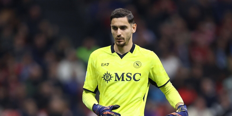 Meret rinnova con il Napoli: ufficiale. La nuova durata del contratto 14 Meret rinnova con il Napoli: ufficiale. La nuova durata del contratto