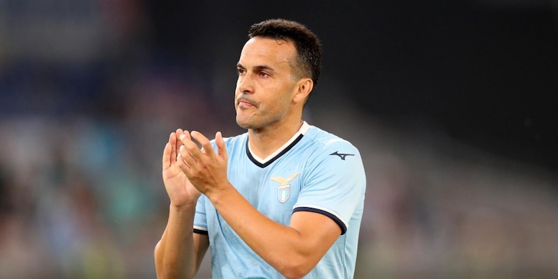 Pedro e il retroscena sul rinnovo alla Lazio: "Vorrei andarmene con un altro titolo. ll mio telefono..." 15 Pedro e il retroscena sul rinnovo alla Lazio: "Vorrei andarmene con un altro titolo. ll mio telefono..."