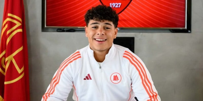 La Roma blinda il portiere del futuro: primo contratto da professionista per Bouaskar 15 La Roma blinda il portiere del futuro: primo contratto da professionista per Bouaskar