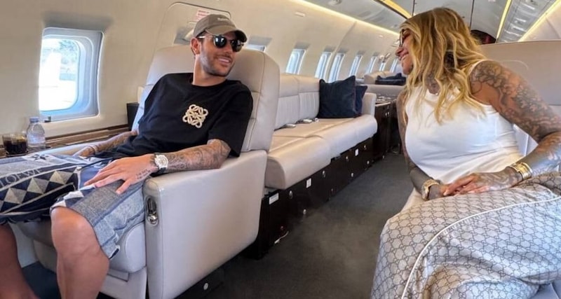 Theo Hernandez vola verso l’Al-Hilal? La foto criptica con la sua Zoe 15 Theo Hernandez vola verso l’Al-Hilal? La foto criptica con la sua Zoe