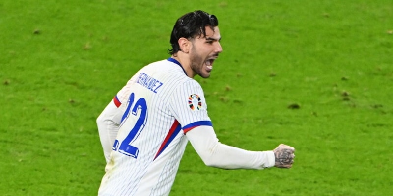 Allegri, Theo Hernandez dopo Reijnders! Il mercato Milan perde pezzi, Inzaghi se lo porta in Arabia 15 Allegri, Theo Hernandez dopo Reijnders! Il mercato Milan perde pezzi, Inzaghi se lo porta in Arabia