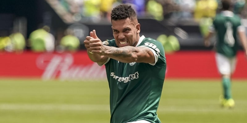 Magia di Paulinho e Botafogo ko: Palmeiras ai quarti di finale del Mondiale per Club 12 Magia di Paulinho e Botafogo ko: Palmeiras ai quarti di finale del Mondiale per Club