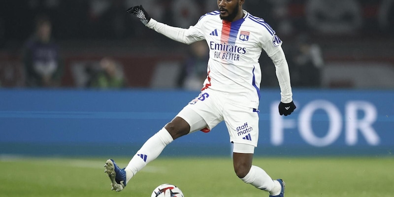 Clamoroso in Francia: Olympique Lione retrocesso in Ligue 2 15 Clamoroso in Francia: Olympique Lione retrocesso in Ligue 2