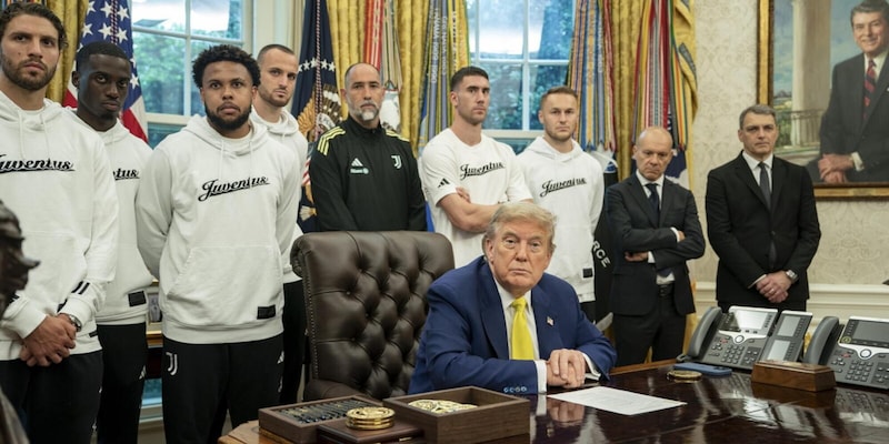 Weah, McKennie e la visita surreale della Juve a Trump: "È stato strano, non avevamo scelta..." 14 Weah, McKennie e la visita surreale della Juve a Trump: "È stato strano, non avevamo scelta..."