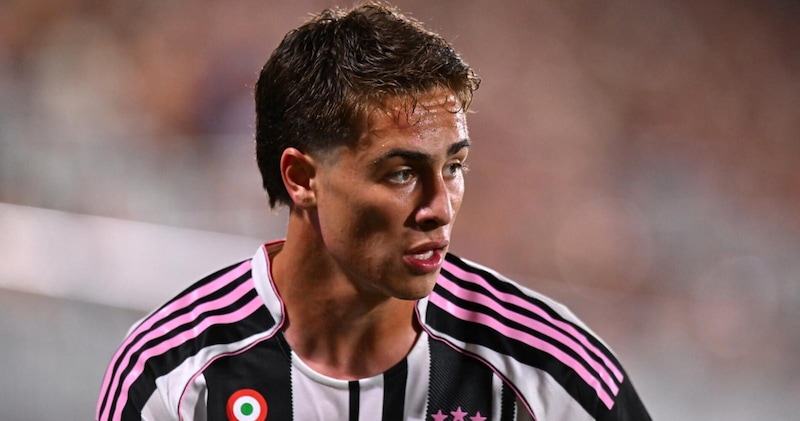 Al Ain-Juve diretta Mondiale per Club: segui l'esordio di Tudor 14 Al Ain-Juve diretta Mondiale per Club: segui l'esordio di Tudor