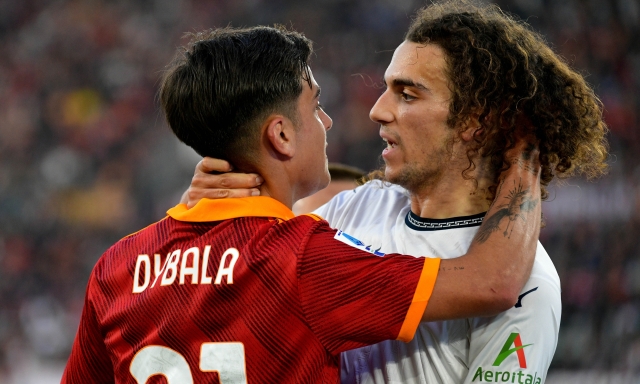 "Quel francese con la lingua lunga mi ha fatto arrabbiare, e io...". Dybala e la lite con Guendouzi 14 "Quel francese con la lingua lunga mi ha fatto arrabbiare, e io...". Dybala e la lite con Guendouzi