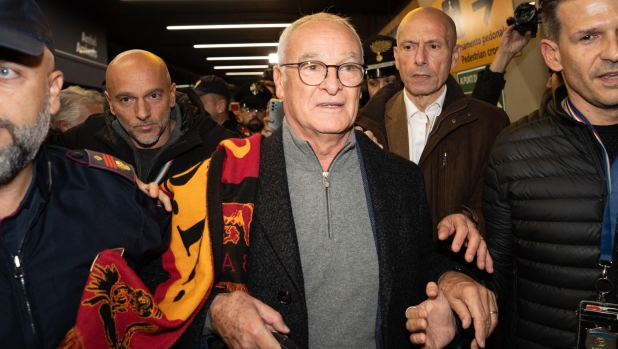 Da "traditore" a nuovo re di Roma: la città riabbraccia Ranieri