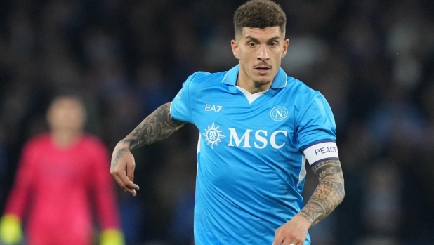 Il grande omaggio a Di Lorenzo da un tifoso del Napoli: tatuaggio in suo onore 16 Il grande omaggio a Di Lorenzo da un tifoso del Napoli: tatuaggio in suo onore