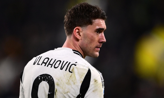 L'offerta al ribasso, lo stipendio a salire, la Turchia: stallo Juve-Vlahovic, cosa succede 16 L'offerta al ribasso, lo stipendio a salire, la Turchia: stallo Juve-Vlahovic, cosa succede