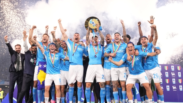 LIVE Calendario Serie A, alle ore 18.30 il sorteggio: Inter e Milan iniziano in casa 16 LIVE Calendario Serie A, alle ore 18.30 il sorteggio: Inter e Milan iniziano in casa