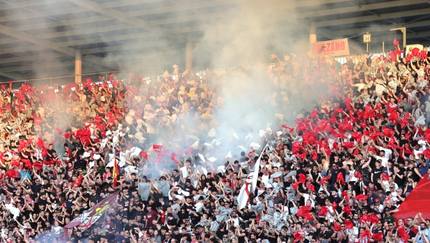 Cremonese in A per la 6ª volta! Da "Mondo" a Simoni, tutti gli eroi promozione 15 Cremonese in A per la 6ª volta! Da "Mondo" a Simoni, tutti gli eroi promozione