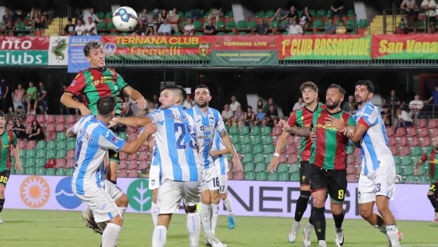Ternana-Pescara, pronostico: chi vince l'andata della finale playoff?
