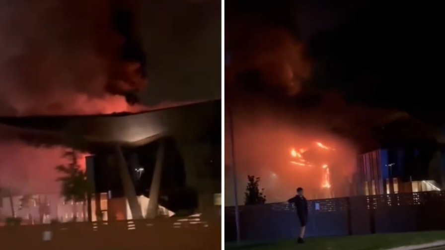 Notte di paura al Viola Park: il video dell'incendio 1 Notte di paura al Viola Park: il video dell'incendio