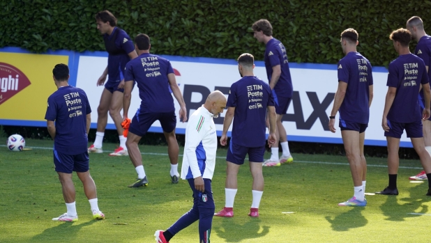 Azzurri, niente scherzi! Non si sopravvive all'eliminazione dal terzo Mondiale di fila 14 Azzurri, niente scherzi! Non si sopravvive all'eliminazione dal terzo Mondiale di fila