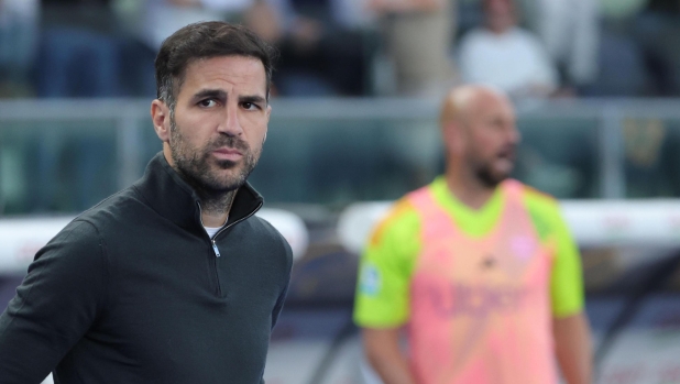 LIVE Allenatore Inter: Fabregas, oggi il vertice. Vieira e Chivu le alternative