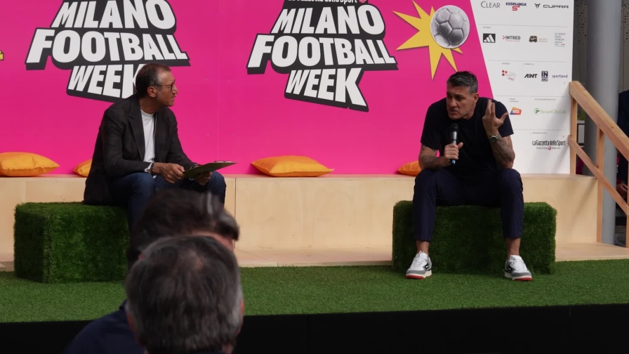 Vieri: "Inzaghi? Gli serviva più tempo. Avrebbe fatto altri quattro anni di alto livello" 12 Vieri: "Inzaghi? Gli serviva più tempo. Avrebbe fatto altri quattro anni di alto livello"