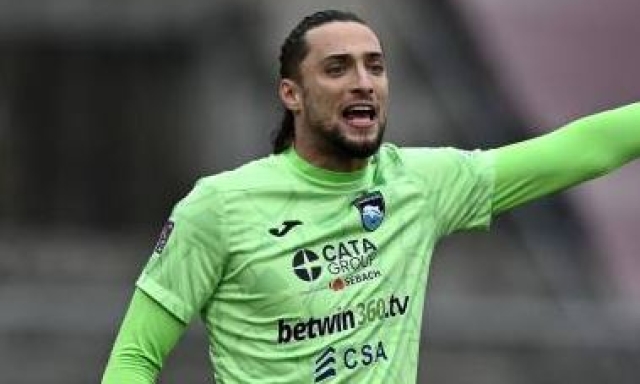 Beffa Ternana, Plizzari para tre rigori da infortunato e riporta il Pescara in Serie B 12 Beffa Ternana, Plizzari para tre rigori da infortunato e riporta il Pescara in Serie B