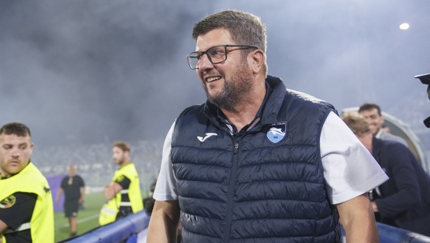 Baldini: "In un calcio in cui l'inno di Mameli è solo uno slogan, dedico la B ai tecnici esonerati" 16 Baldini: "In un calcio in cui l'inno di Mameli è solo uno slogan, dedico la B ai tecnici esonerati"