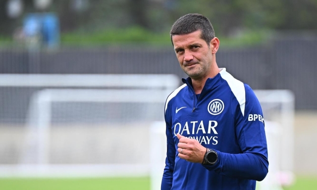 Chivu non rivoluziona l'Inter: confermato il 3-5-2 di Inzaghi, ma davanti c'è Esposito 15 Chivu non rivoluziona l'Inter: confermato il 3-5-2 di Inzaghi, ma davanti c'è Esposito