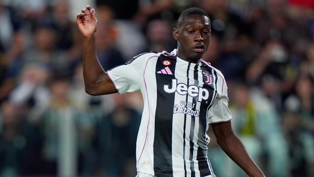 LIVE Alle 3 Al Ain-Juve: Tudor riparte da Yildiz e Kolo Muani. C'è Rugani dal 1' 14 LIVE Alle 3 Al Ain-Juve: Tudor riparte da Yildiz e Kolo Muani. C'è Rugani dal 1'
