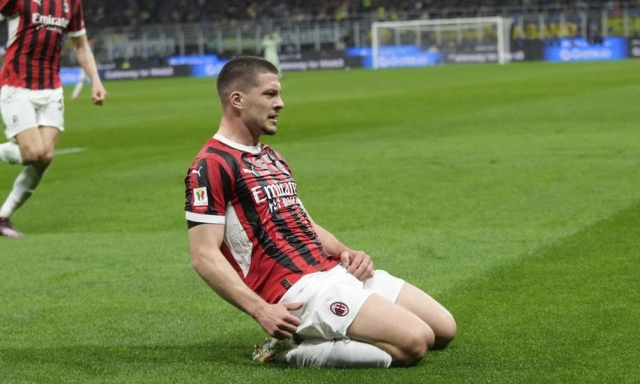 Jovic, il Milan lascia scadere l'opzione: Luka saluta il Diavolo 14 Jovic, il Milan lascia scadere l'opzione: Luka saluta il Diavolo