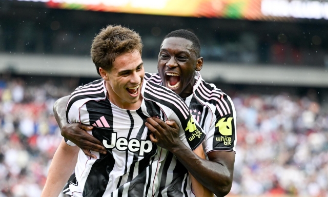 Kolo Muani: "Giocare con Yildiz è pura magia. Futuro? Alla Juve sto bene e sono felice"