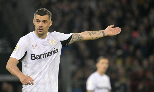 Il padre di Xhaka: "Il Milan vuole mio figlio, i club troveranno un accordo"