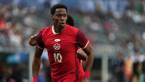 Juve, dal mito Ronaldinho ai fischi del padre: 5 cose che non sapete su Jonathan David 16 Juve, dal mito Ronaldinho ai fischi del padre: 5 cose che non sapete su Jonathan David