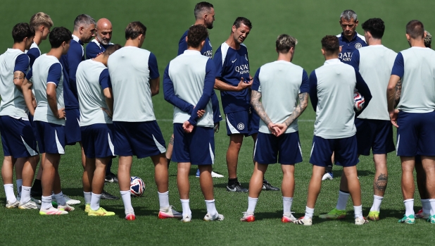 Sedute più lunghe, dialogo, tecnologia: Inter, la rivoluzione di Chivu in 19 giorni 15 Sedute più lunghe, dialogo, tecnologia: Inter, la rivoluzione di Chivu in 19 giorni