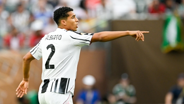 Alberto Costa: "Amo la pressione del grande club. Cancelo e Dani Alves le mie ispirazioni" 14 Alberto Costa: "Amo la pressione del grande club. Cancelo e Dani Alves le mie ispirazioni"