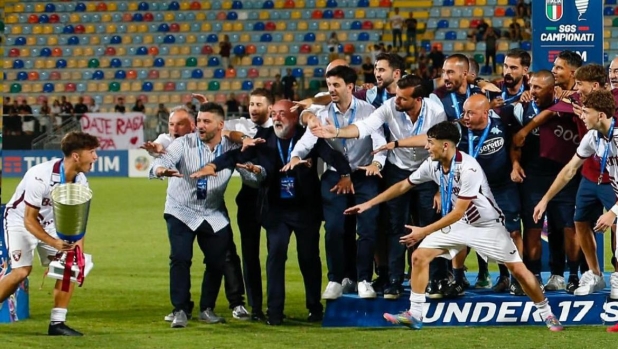 Torino e Inter protagoniste con due titoli: tutti gli scudetti dei giovani, dalla Primavera all'U15 15 Torino e Inter protagoniste con due titoli: tutti gli scudetti dei giovani, dalla Primavera all'U15