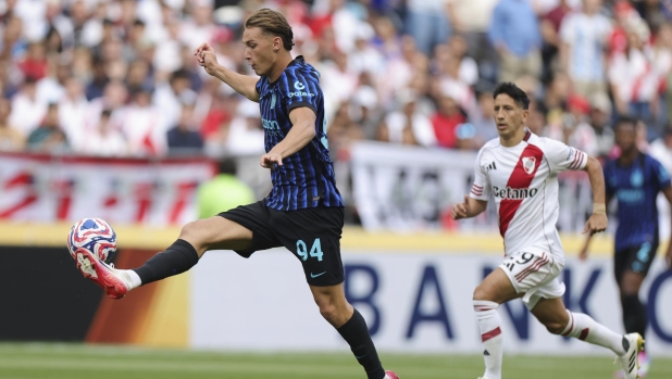 Pio Esposito si prende l'Inter: niente prestito, sarà il cambio della Thula 14 Pio Esposito si prende l'Inter: niente prestito, sarà il cambio della Thula