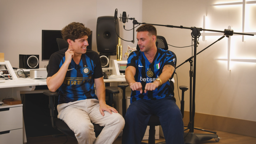 Merk & Kremont e la festa dell'Inter: "Calhanoglu ci ha tolto il posto!" 12 Merk & Kremont e la festa dell'Inter: "Calhanoglu ci ha tolto il posto!"