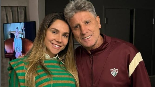 Carolina, la figlia di Renato: "Papà è orgoglioso del suo anno a Roma, mi ha regalato la maglia"