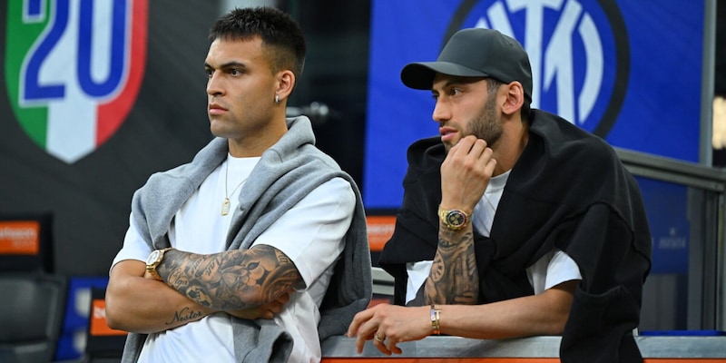 Calhanoglu, chiamata da Lautaro e l'Inter aspetta: così blocca anche Ederson 1 Calhanoglu, chiamata da Lautaro e l'Inter aspetta: così blocca anche Ederson