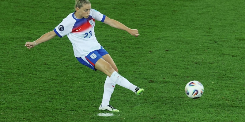 Alessia Russo, la star dell'Inghilterra che viene dalla Sicilia ora spaventa l'Italia 14 Alessia Russo, la star dell'Inghilterra che viene dalla Sicilia ora spaventa l'Italia