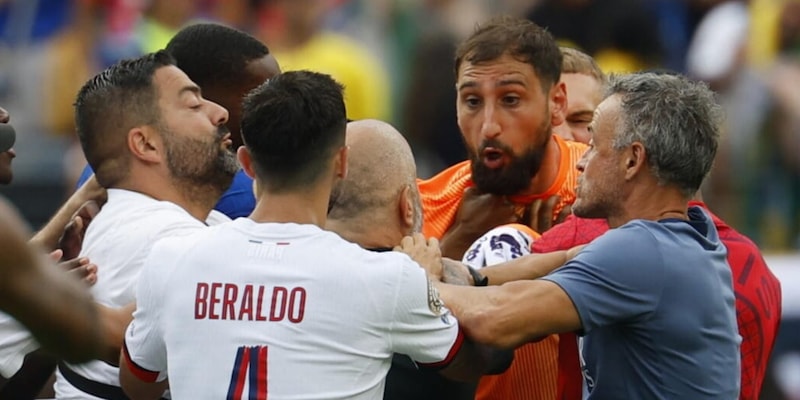 Chelsea-Psg, tensioni e delusione: Luis Enrique spiega, "volevo calmare gli animi"