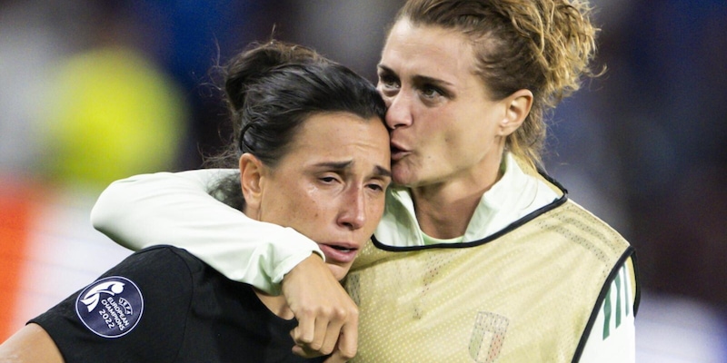 E adesso non sprechiamo l’impresa: il calcio femminile chiede il definitivo salto di qualità 13 E adesso non sprechiamo l’impresa: il calcio femminile chiede il definitivo salto di qualità