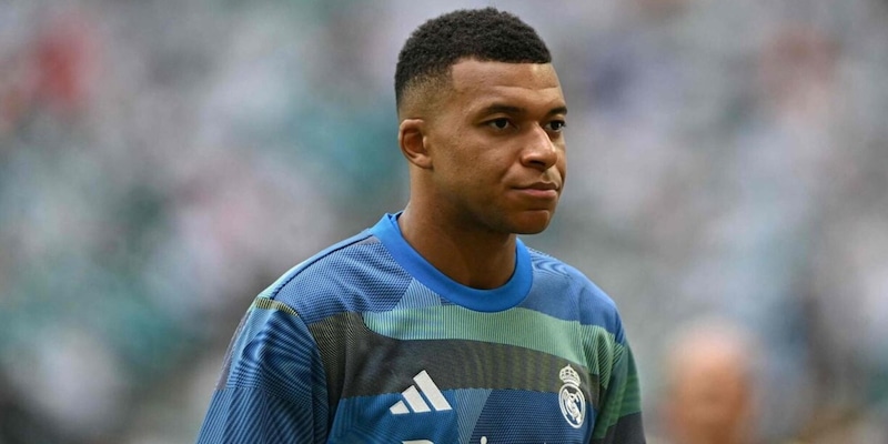 Mbappé-Psg: c'eravamo tanto amati (e odiati). E ora si giocano la finale faccia a faccia 1 Mbappé-Psg: c'eravamo tanto amati (e odiati). E ora si giocano la finale faccia a faccia