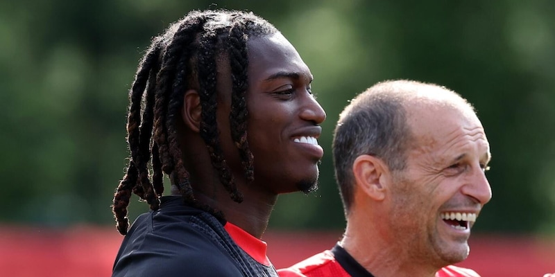 Leao su Allegri e le speranze scudetto del Milan: "Vincere al primo anno? Sa come fare" 14 Leao su Allegri e le speranze scudetto del Milan: "Vincere al primo anno? Sa come fare"