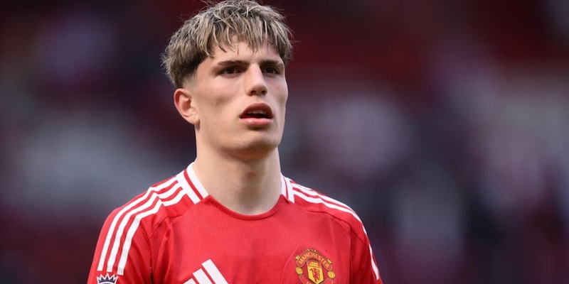 Garnacho, no a Ronaldo e all'Arabia: il talento dello United resta sul mercato 15 Garnacho, no a Ronaldo e all'Arabia: il talento dello United resta sul mercato