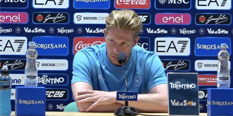 Presentazione De Bruyne al Napoli diretta: segui la conferenza stampa live