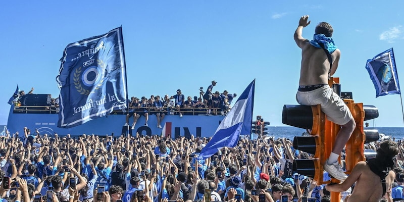 Napoli, al via la campagna abbonamenti: le date e tutte le info 1 Napoli, al via la campagna abbonamenti: le date e tutte le info